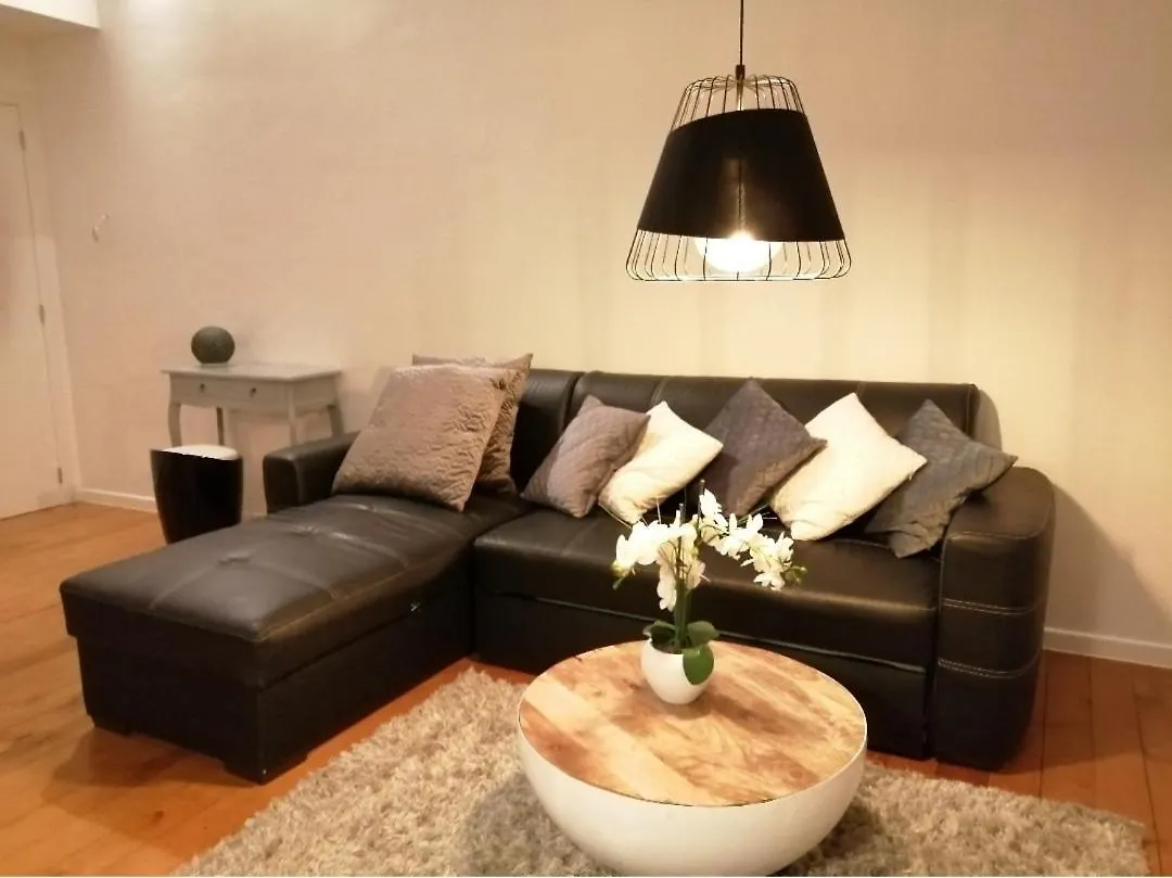 Apartment Luxury Pop-Art Suite Charleroi Belgium