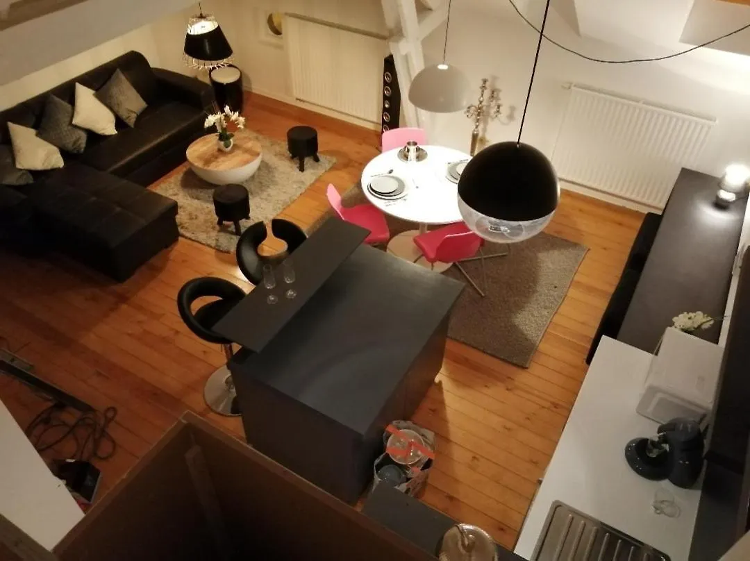 Luxury Pop-Art Suite Charleroi Apartment