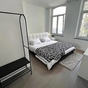 Appartement Rive Gauche E Centre - Gare - Aeroport, Charleroi
